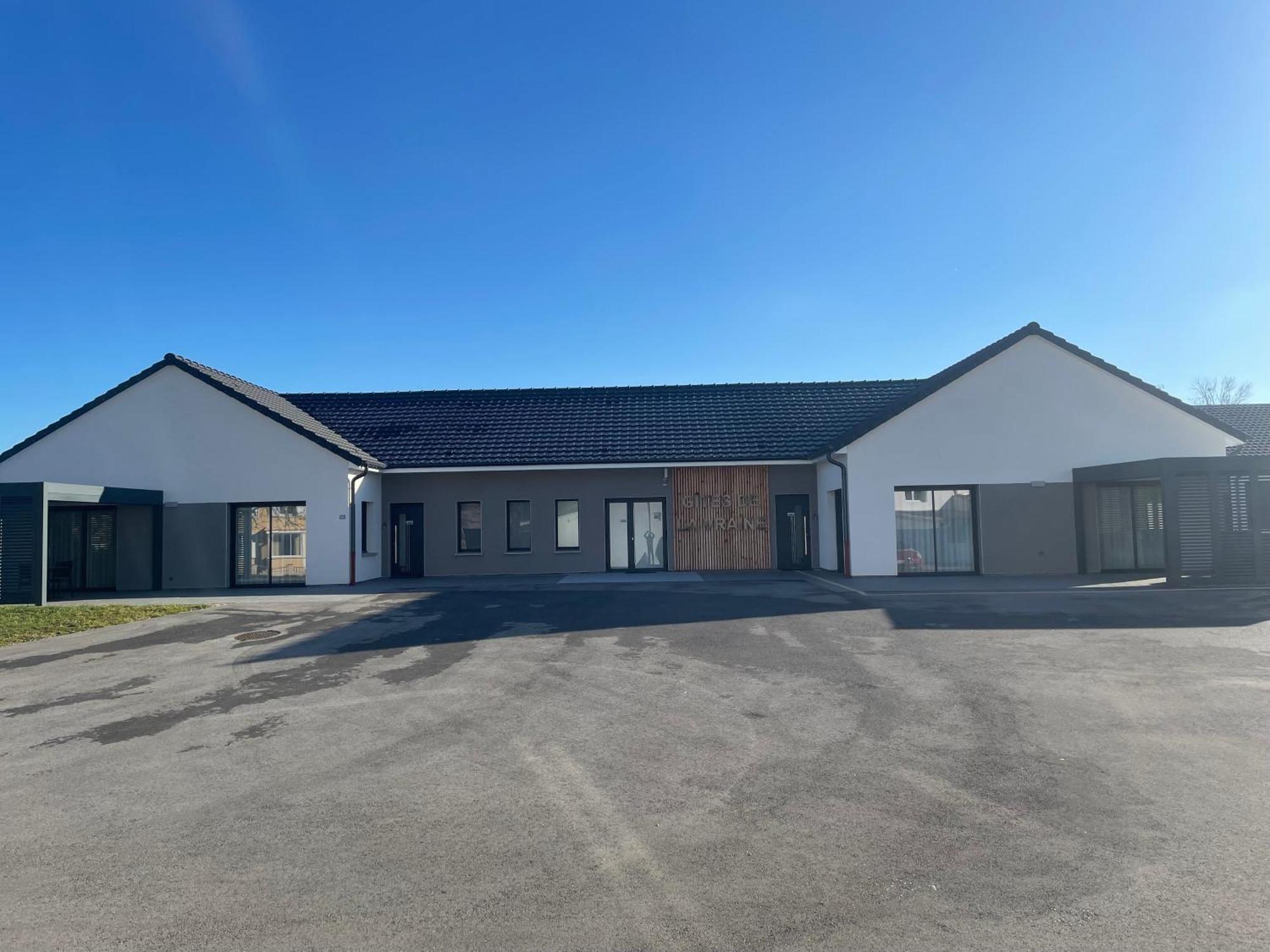 Logis Hotel Restaurant La Vraine Gironcourt-sur-Vraine Eksteriør billede